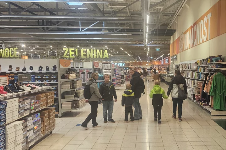 Globus jako první obchodní řetězec v ČR vylepší nákupní prostředí pro lidi, a hlavně děti, s poruchou autistického spektra. 