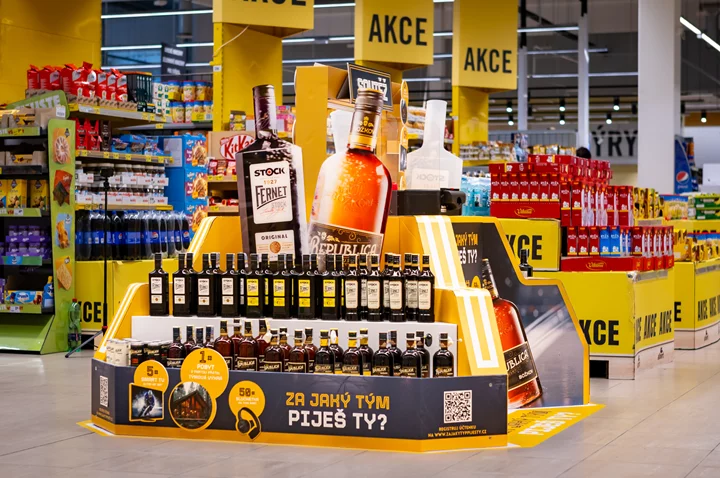 Hokejový set POP médií Fernet Stock a Republica strhne atmosférou nakupující i sportovní fanoušky