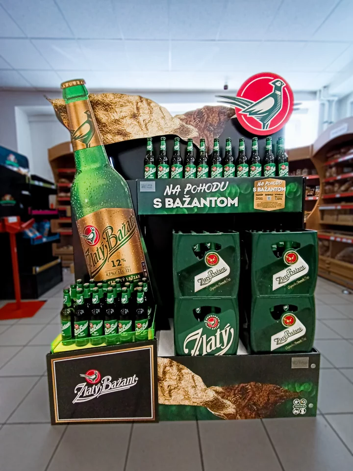 Zlatý Bažant v novém světle: Dvě silné in-store kampaně pro redesign a letní osvěžení na slovenském trhu