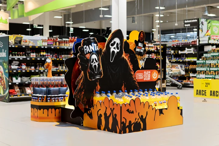 Fanta Halloween: strašidelný svět s vlastním rukopisem v retailu